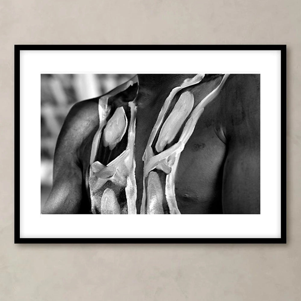 BODY PAINTING B&amp;W (Limited edition) - UNFRAMED